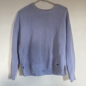 blue hollister sweater